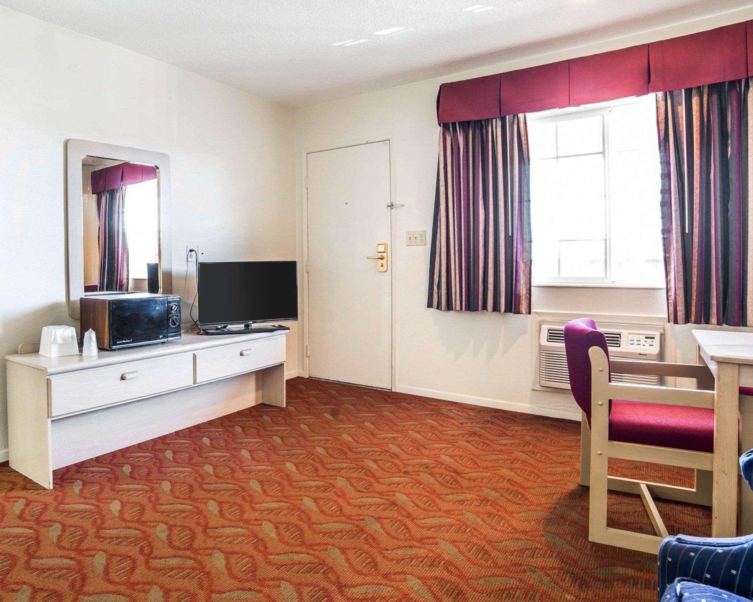 Econo Lodge Fallon Naval Air Station Area Eksteriør bilde