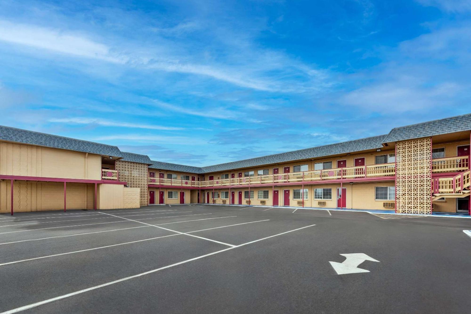 Econo Lodge Fallon Naval Air Station Area Eksteriør bilde